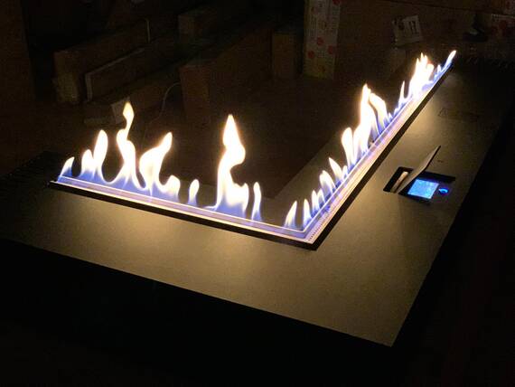 Автоматический биокамин ZeFire М 1000x1400 угловой латунный с ДУ