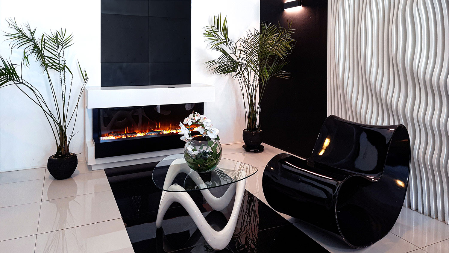 Каминокомплект Royal Flame  Cube 50 - Белый с черным с очагом Astra 50 RF