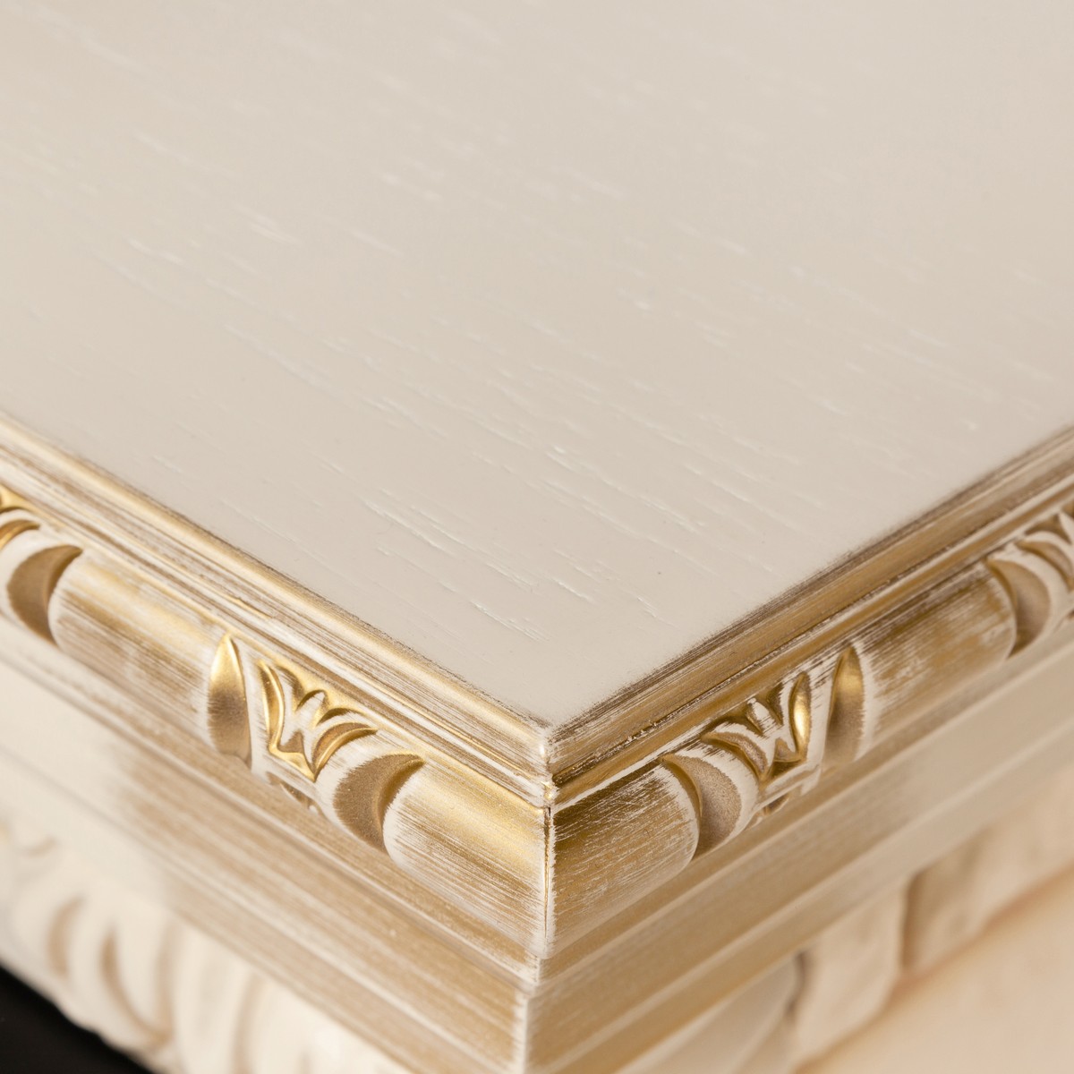 Электрокамин RealFlame Bolero 25/25,5 WT с очагом Sparta 25,5