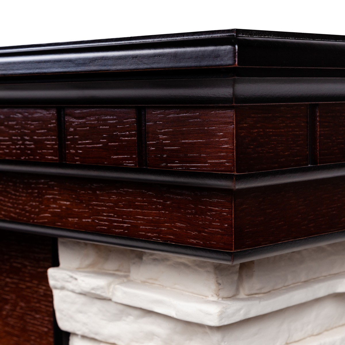 Электрокамин RealFlame Elford AO с очагом Majestic Lux Black