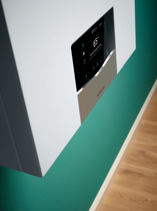 Настенный газовый котел 32 кВт Vaillant ecoTEC plus VUW 36CS/1-5 (N-INT4)