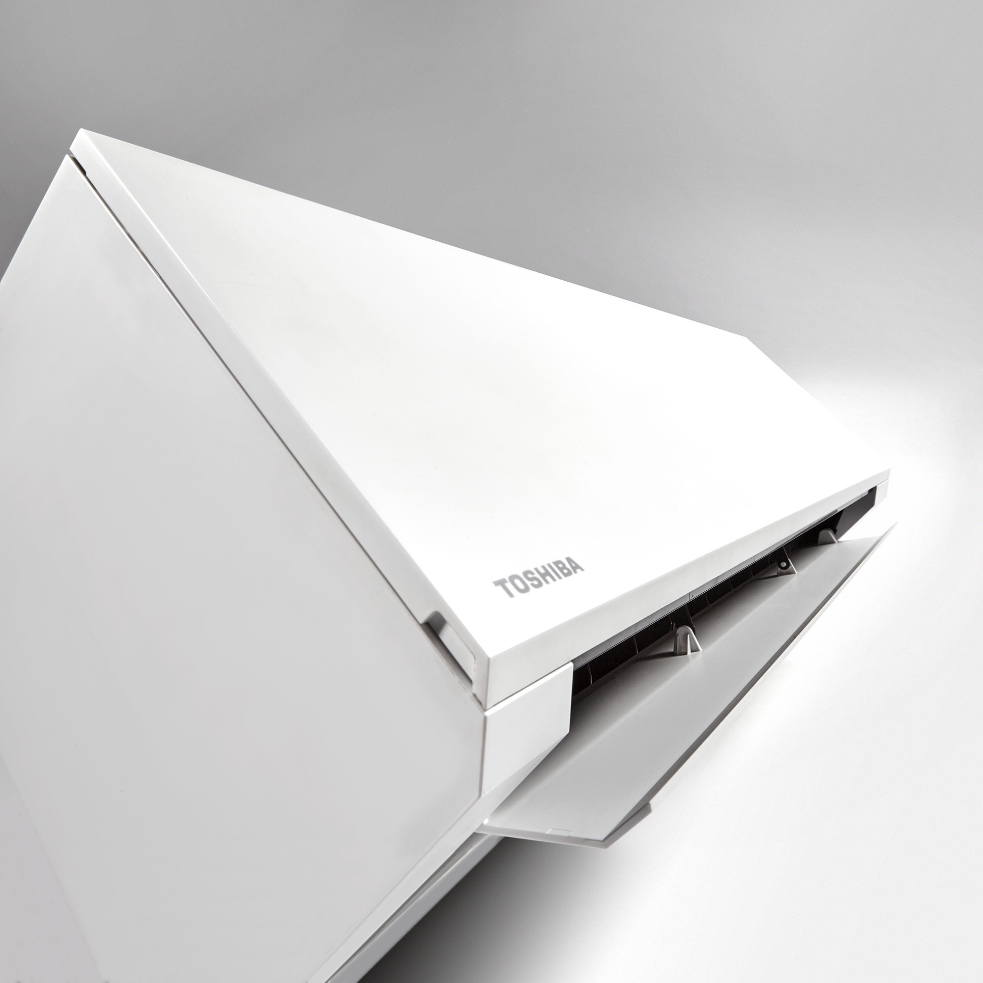 Настенная сплит-система TOSHIBA RAS-07J2VSG-EE SHORAI EDGE Inverter