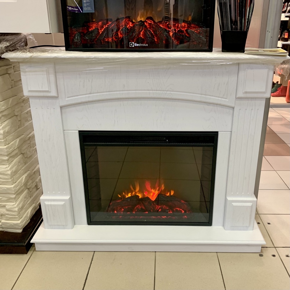 RealFlame Carolina 25,5 WT с очагом Sparta 25,5 LED