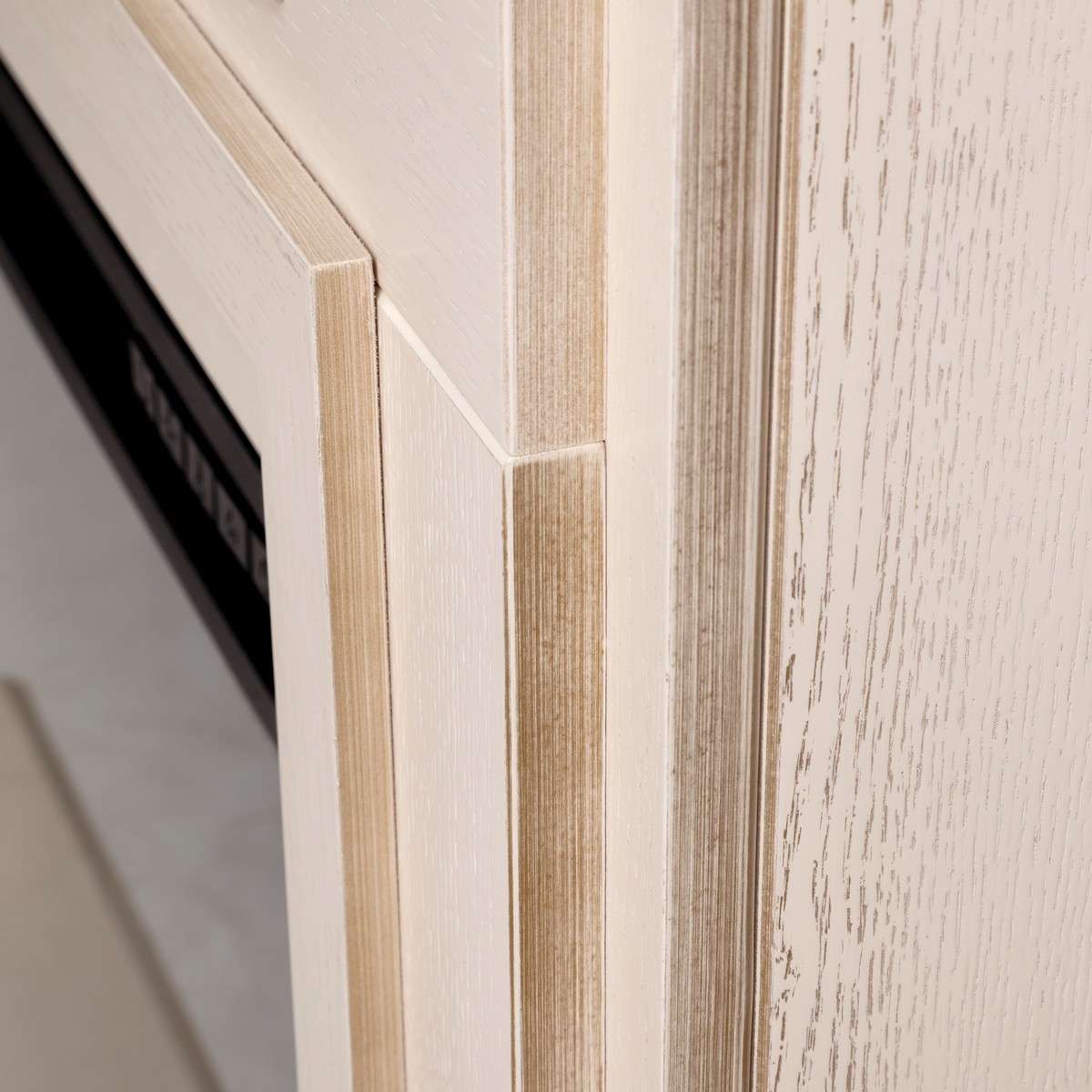 Электрокамин RealFlame Leticia Corner 26 WT-619G с очагом 3D Cassette 630 Black Panel