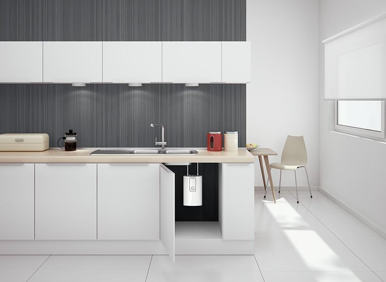 Электрический проточный водонагреватель Stiebel Eltron DCE 11/13