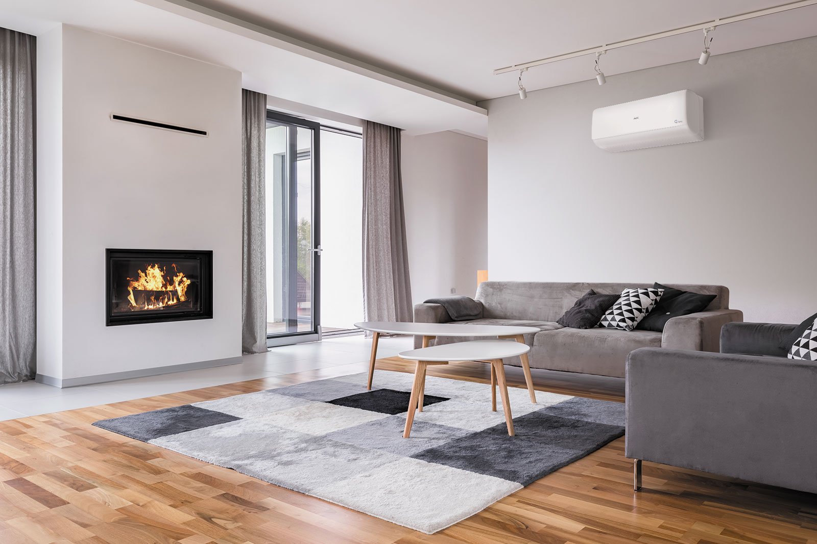 Настенная сплит-система AUX ASW-H12A4/QH-R1 Q Light series On-Off