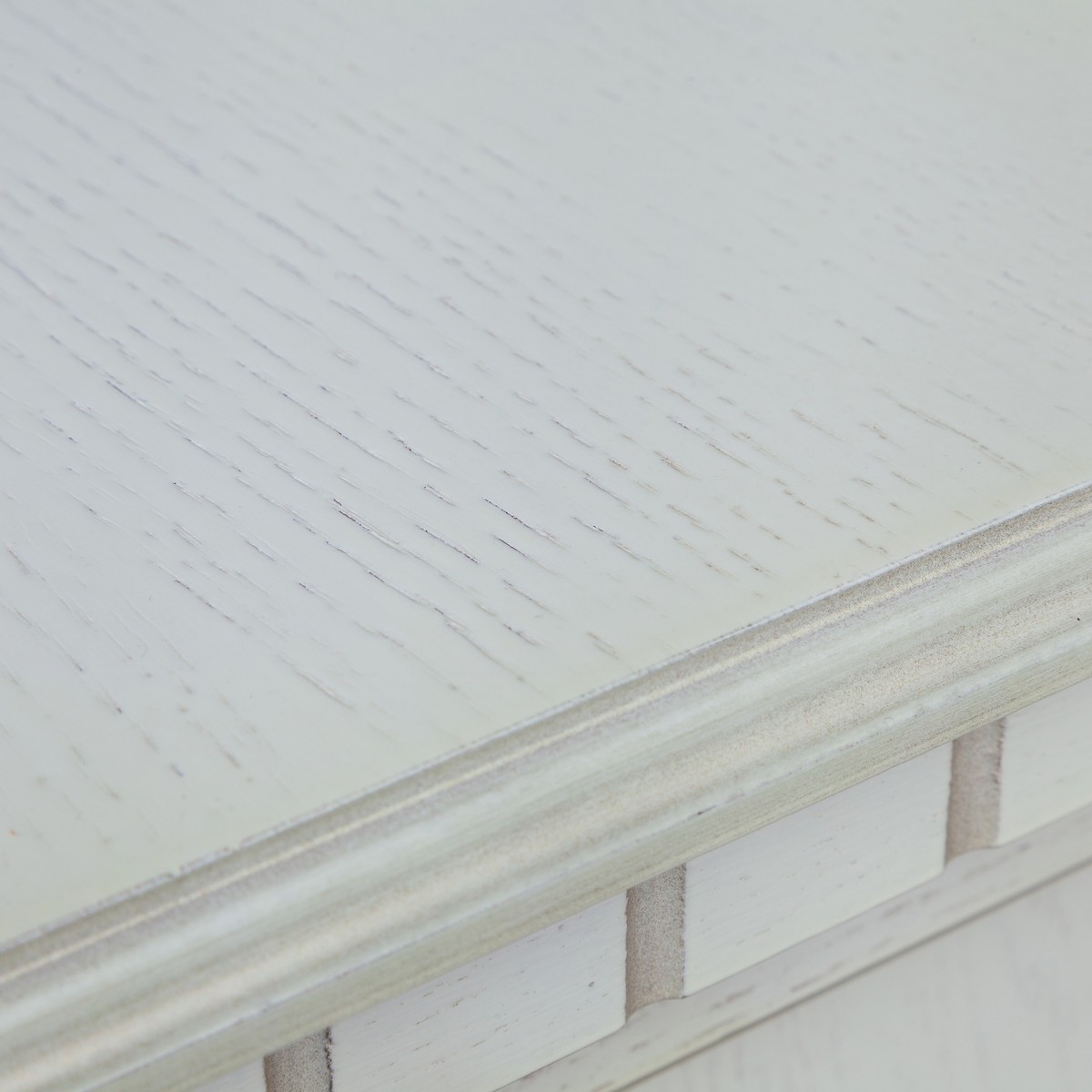 Электрокамин RealFlame  Estella 25,5/26 WT с очагом Moonblaze Deluxe Black