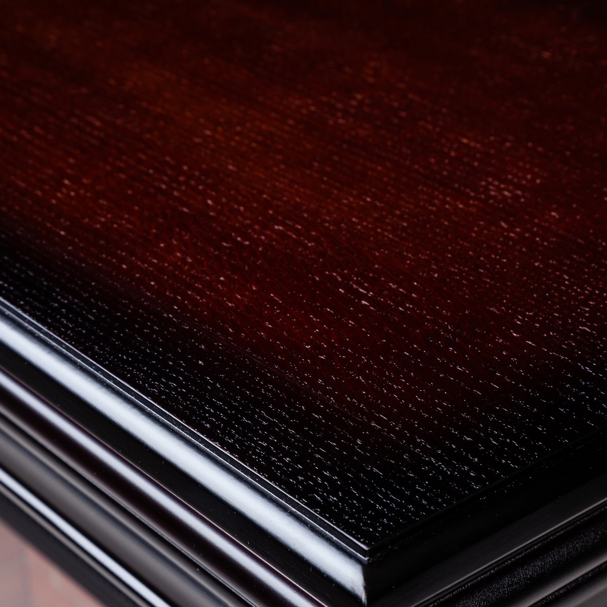 Электрокамин RealFlame Kavkaz 24/25,5 AO с очагом Evrika 25,5