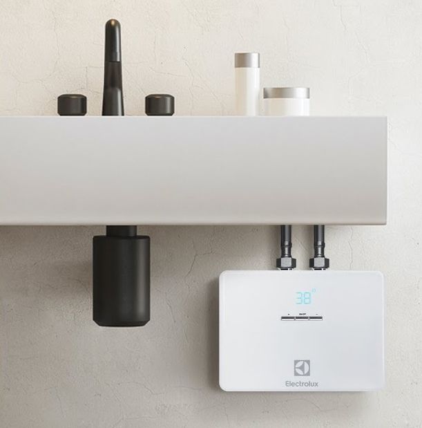 Электрический проточный водонагреватель Electrolux NPX 6 Aquatronic Digital 2.0